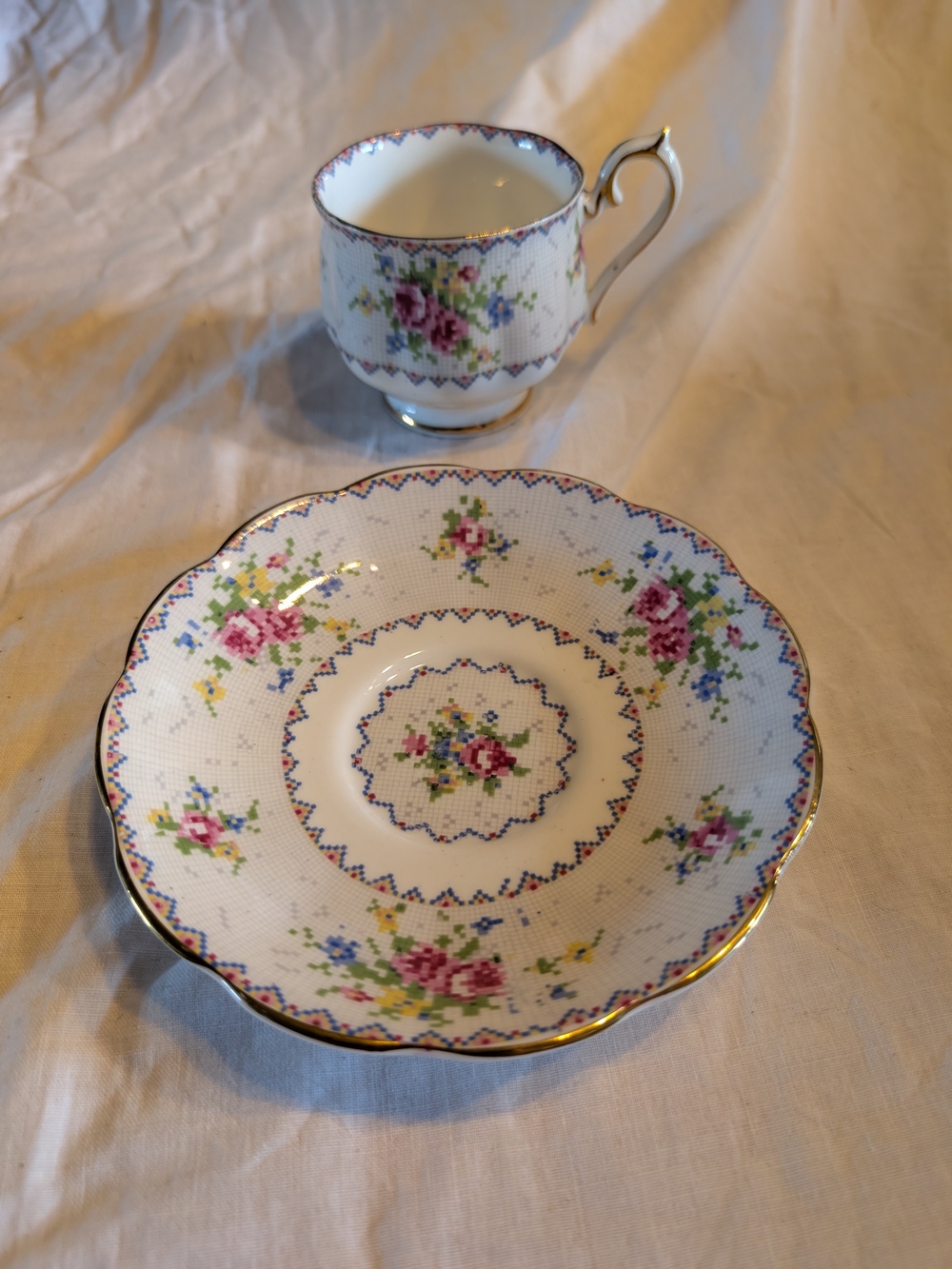 2/80$ Royal Albert Pink Floral needlepoint Teacup and Scalloped Saucer